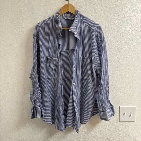 H&M Striped button up - Picture 1 of 3